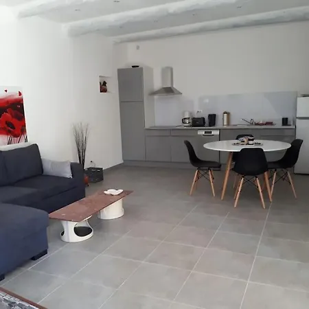 Apartment Beau Logis Independant Dans Mas Piscine 4 Pers